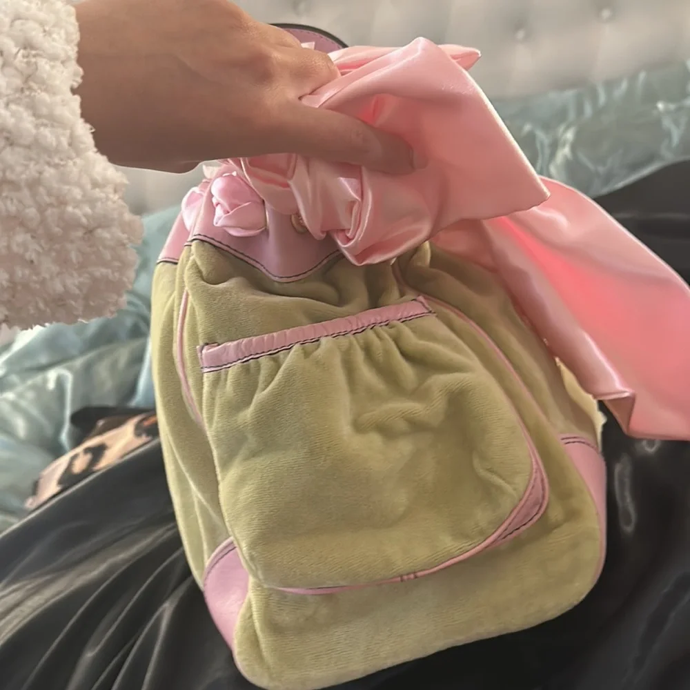 Juicy bag super cute in Nearly new condition - Picture 5 of 16
